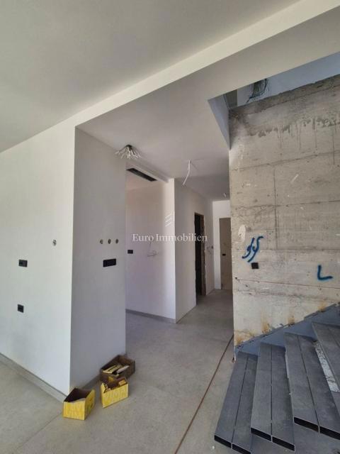 House For sale - ŠIBENSKO-KNINSKA ŠIBENIK