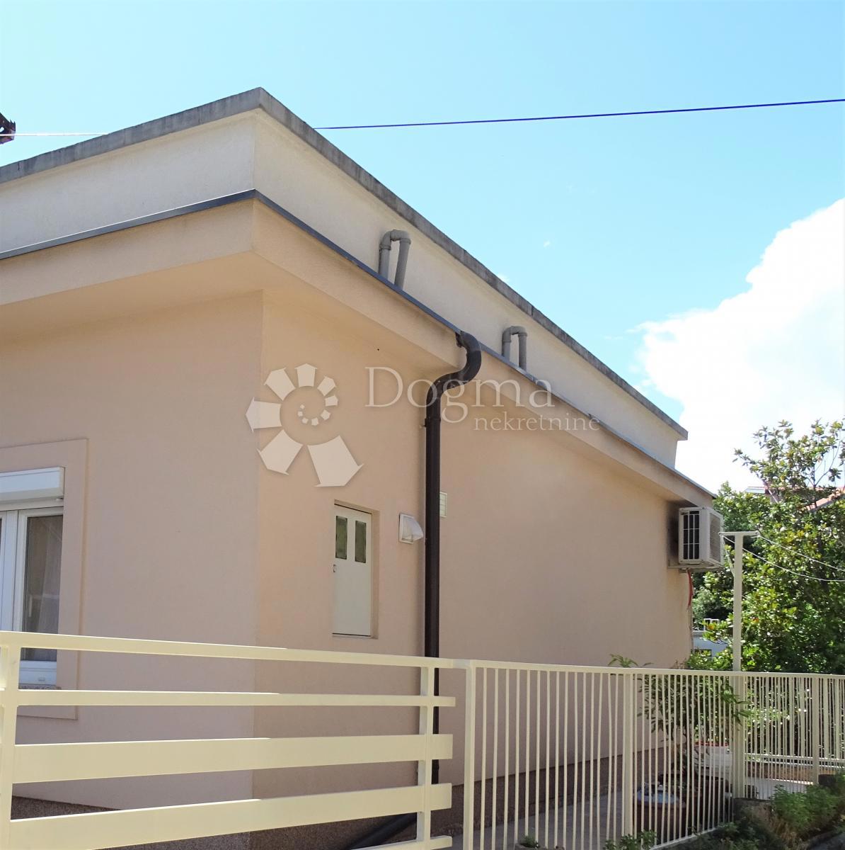 Mieszkanie Do wynajęcia - PRIMORSKO-GORANSKA RIJEKA