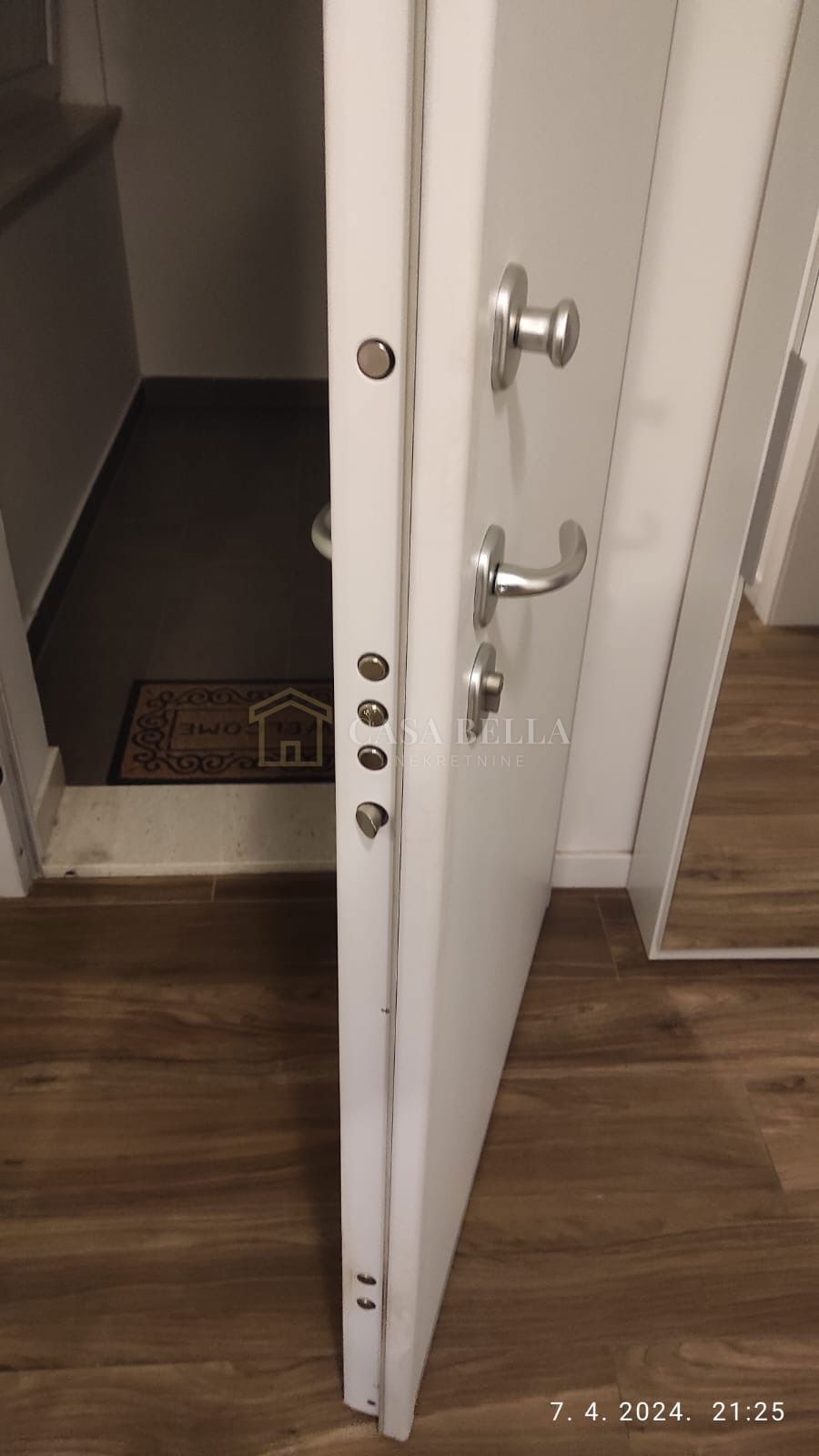 Flat For sale - PRIMORSKO-GORANSKA KASTAV