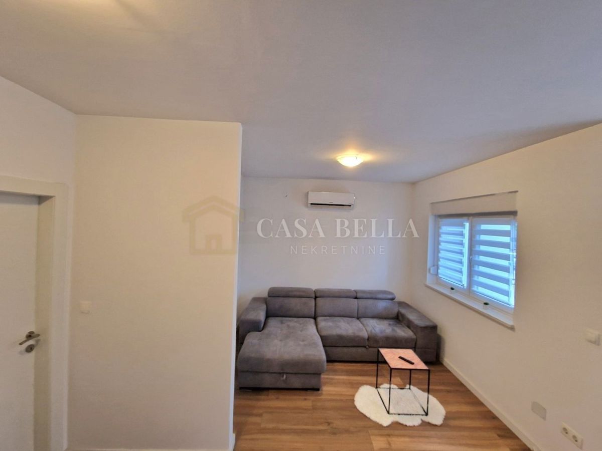 Flat For sale - PRIMORSKO-GORANSKA KASTAV