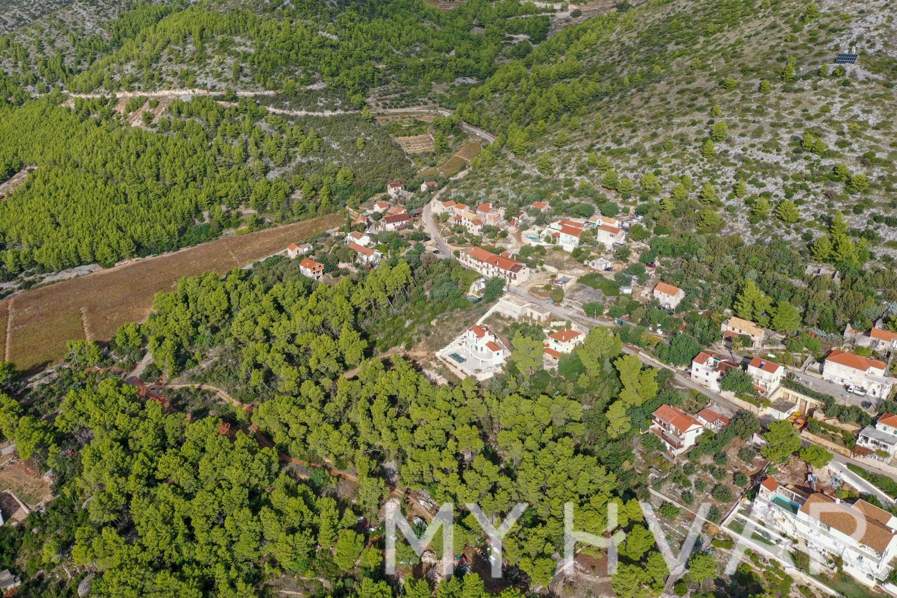 Land For sale - SPLITSKO-DALMATINSKA Jelsa