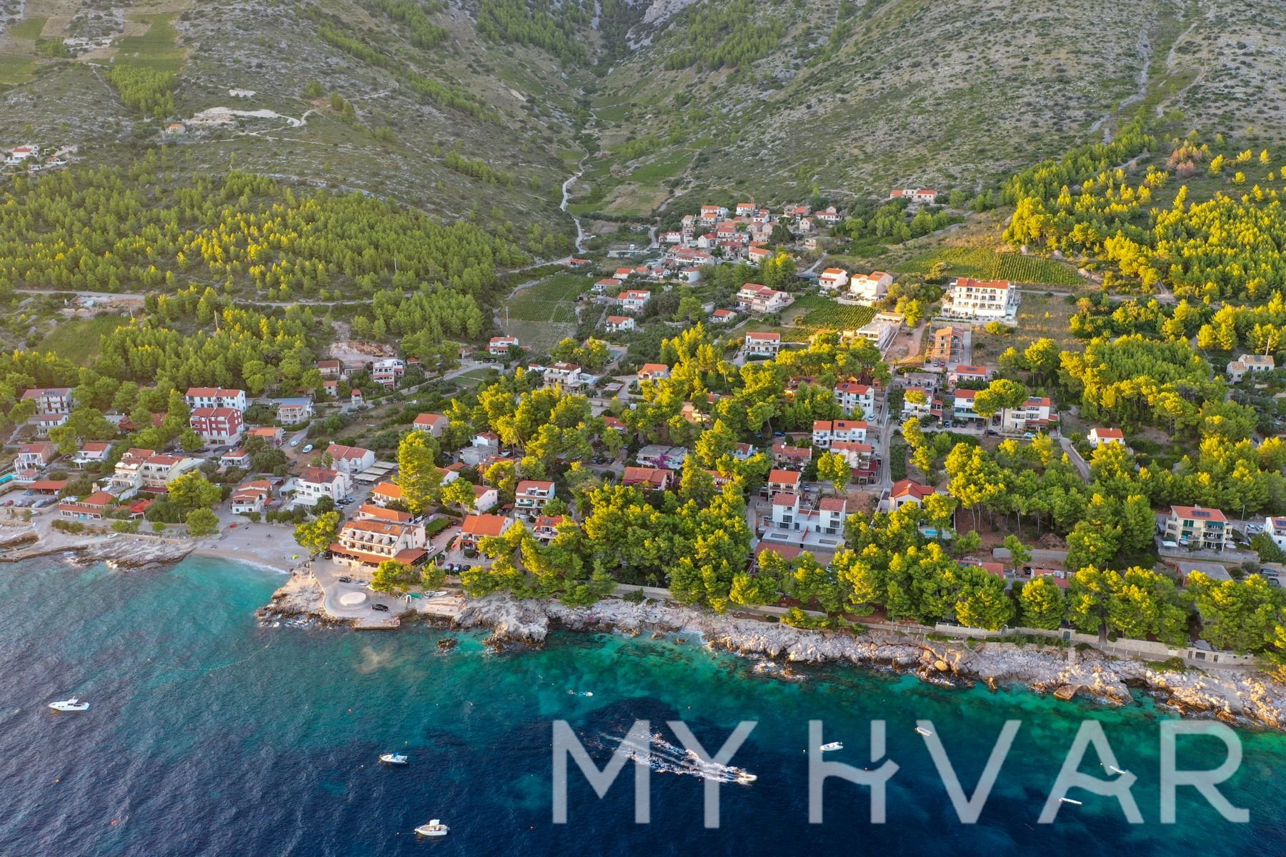 Land For sale - SPLITSKO-DALMATINSKA Jelsa