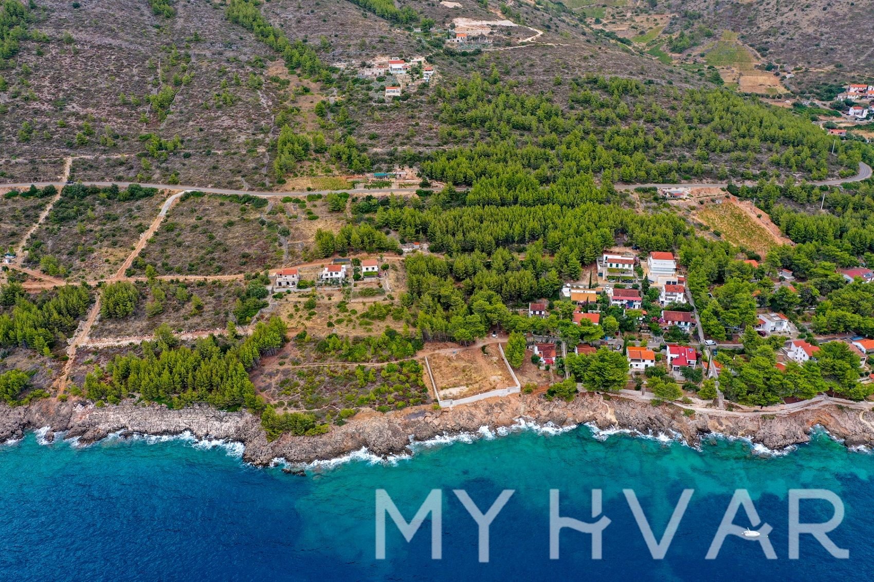 Land For sale - SPLITSKO-DALMATINSKA Jelsa
