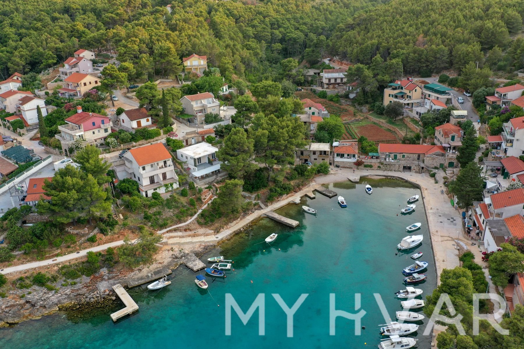 Land For sale - SPLITSKO-DALMATINSKA STARI GRAD