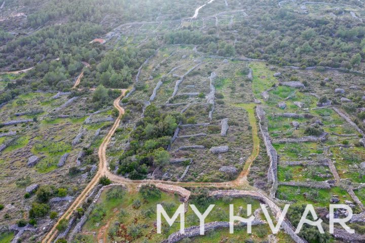 Land For sale - Splitsko-dalmatinska Jelsa - foto 5/9