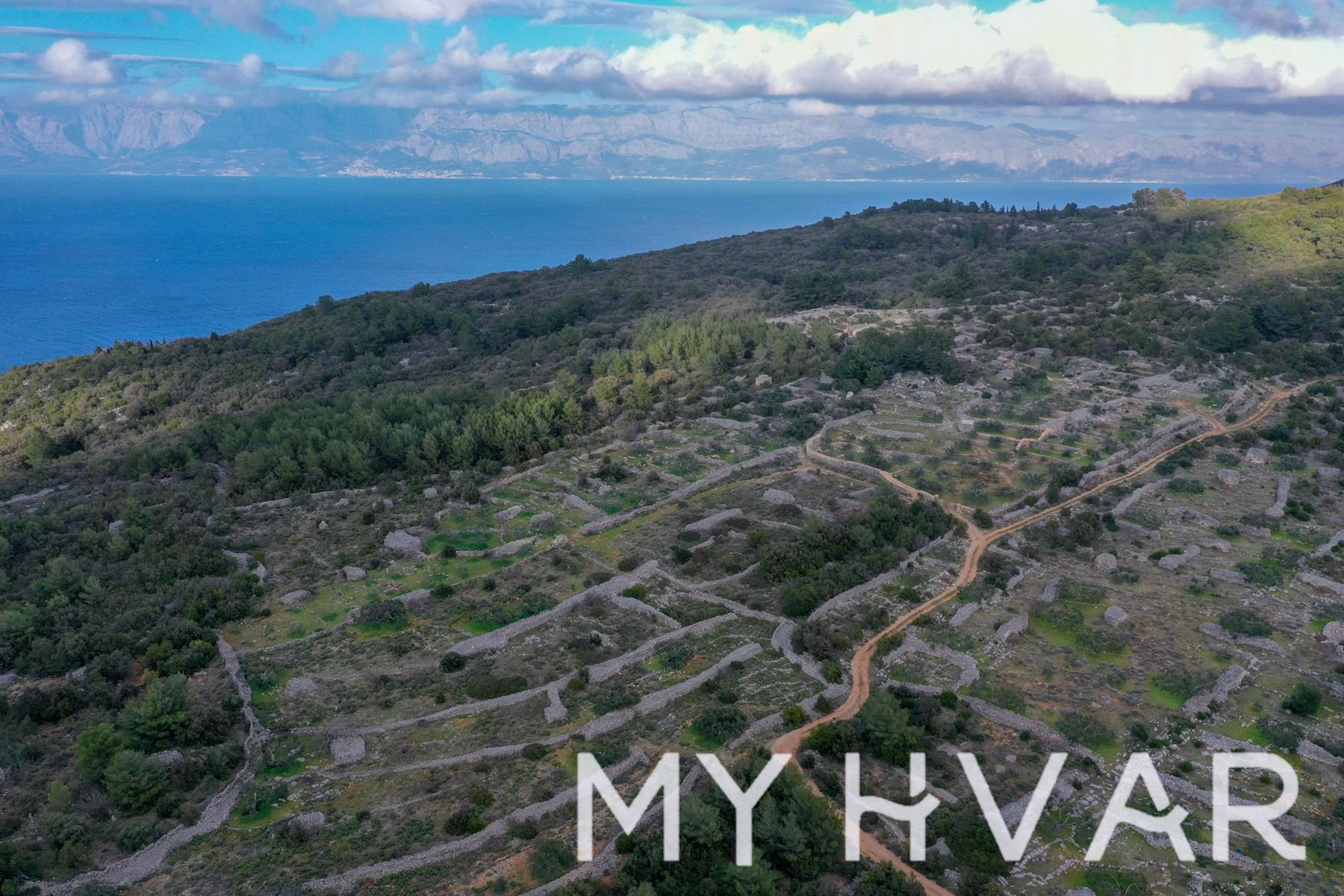 Land For sale - SPLITSKO-DALMATINSKA Jelsa