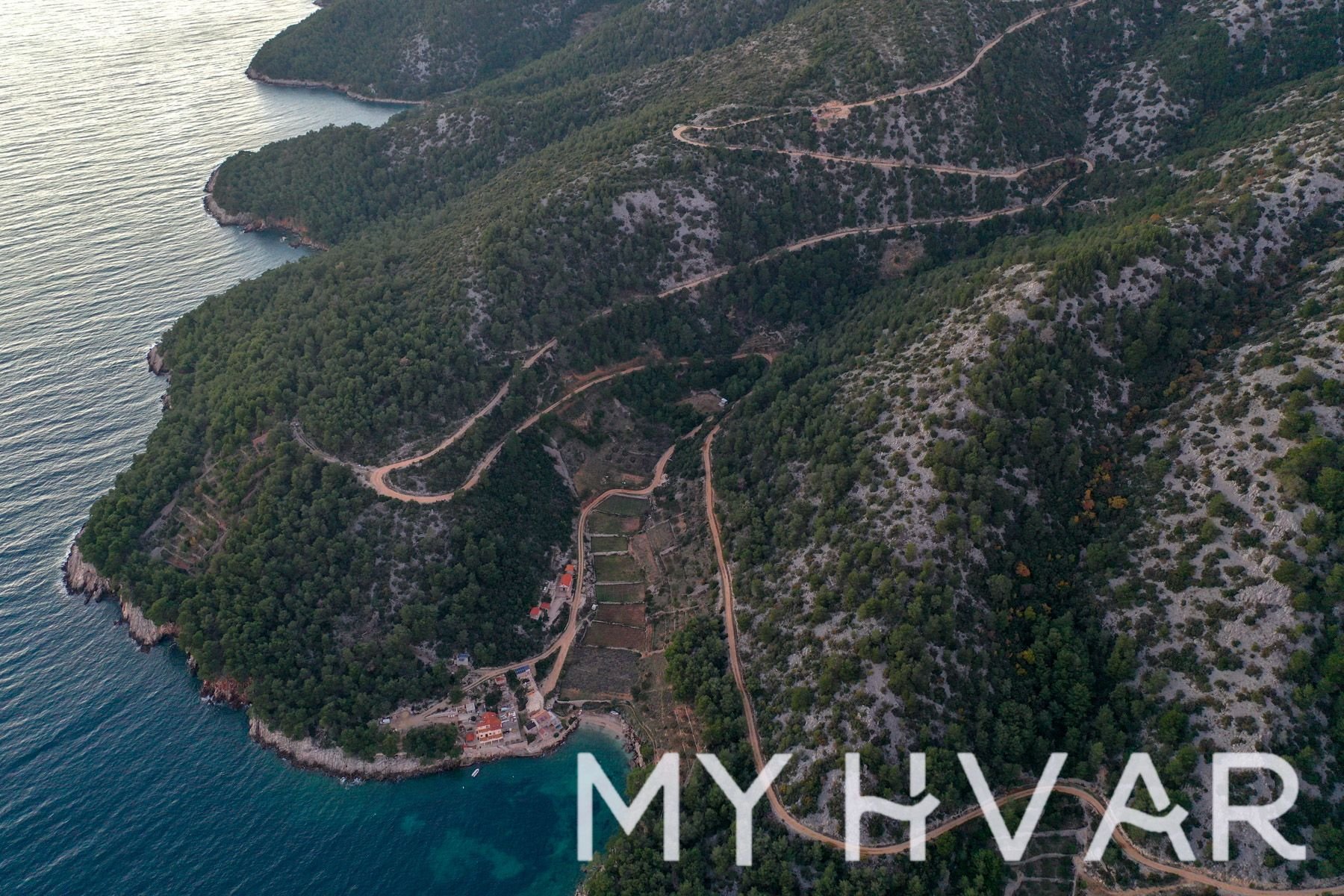 Land For sale - SPLITSKO-DALMATINSKA Jelsa