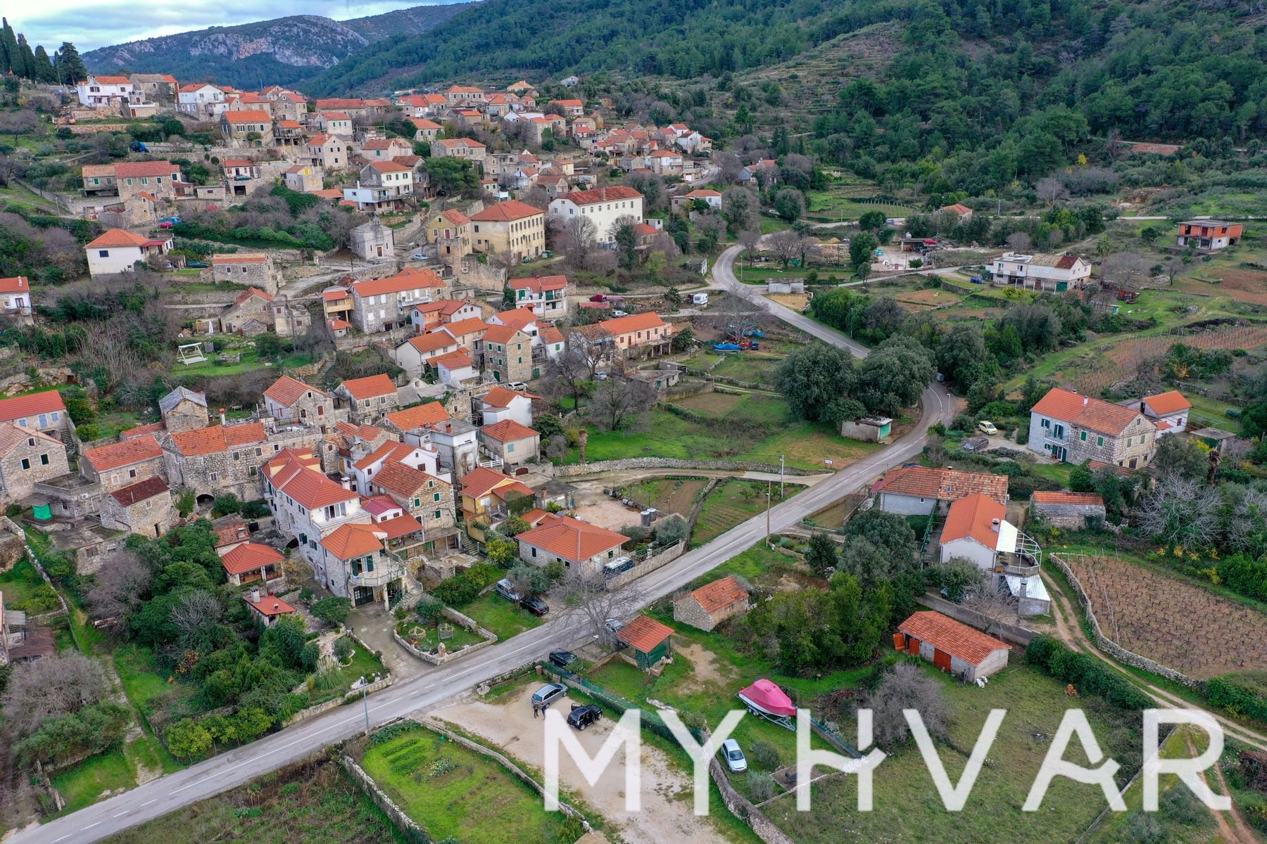 Land For sale - SPLITSKO-DALMATINSKA Jelsa
