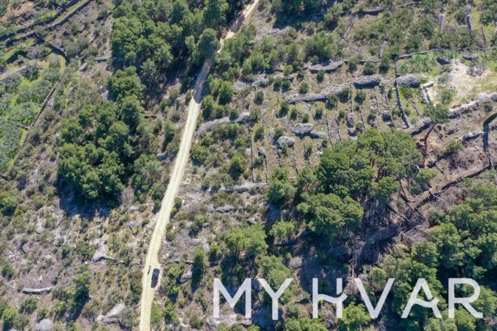 Land For sale - Splitsko-dalmatinska Jelsa - foto 4/8