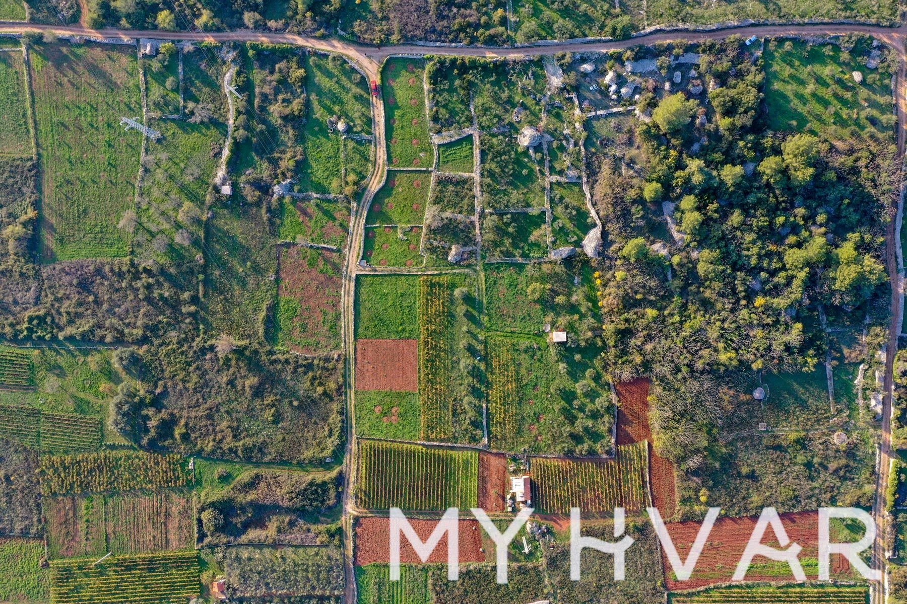 Land For sale - SPLITSKO-DALMATINSKA STARI GRAD