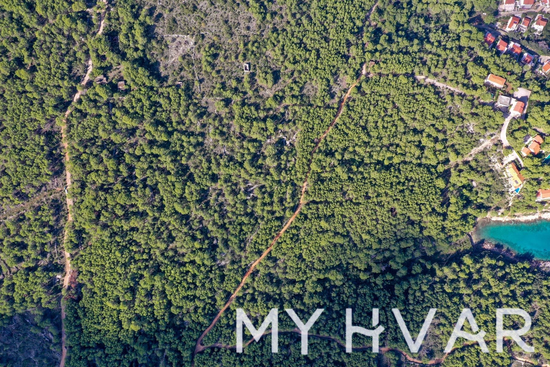 Land For sale - SPLITSKO-DALMATINSKA Jelsa