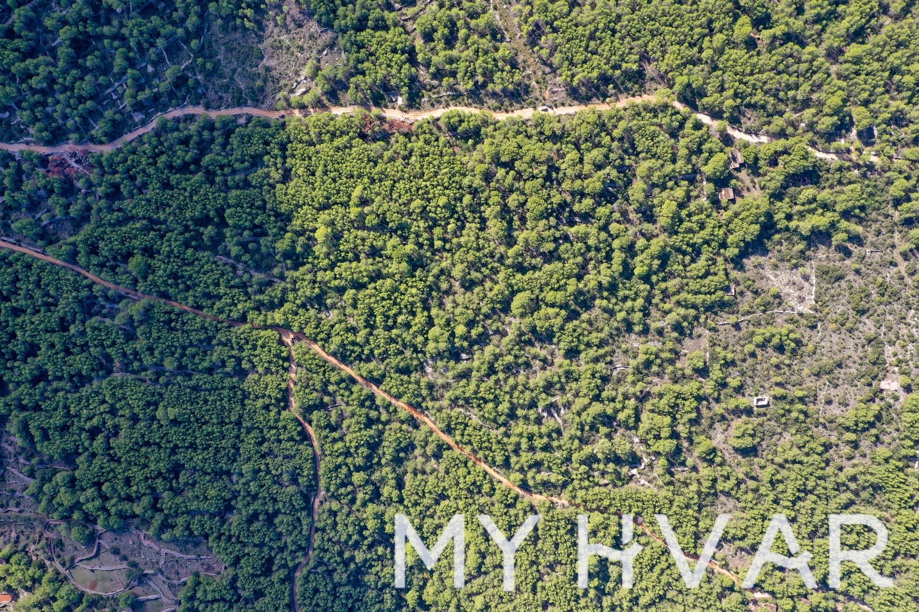Land For sale - SPLITSKO-DALMATINSKA Jelsa