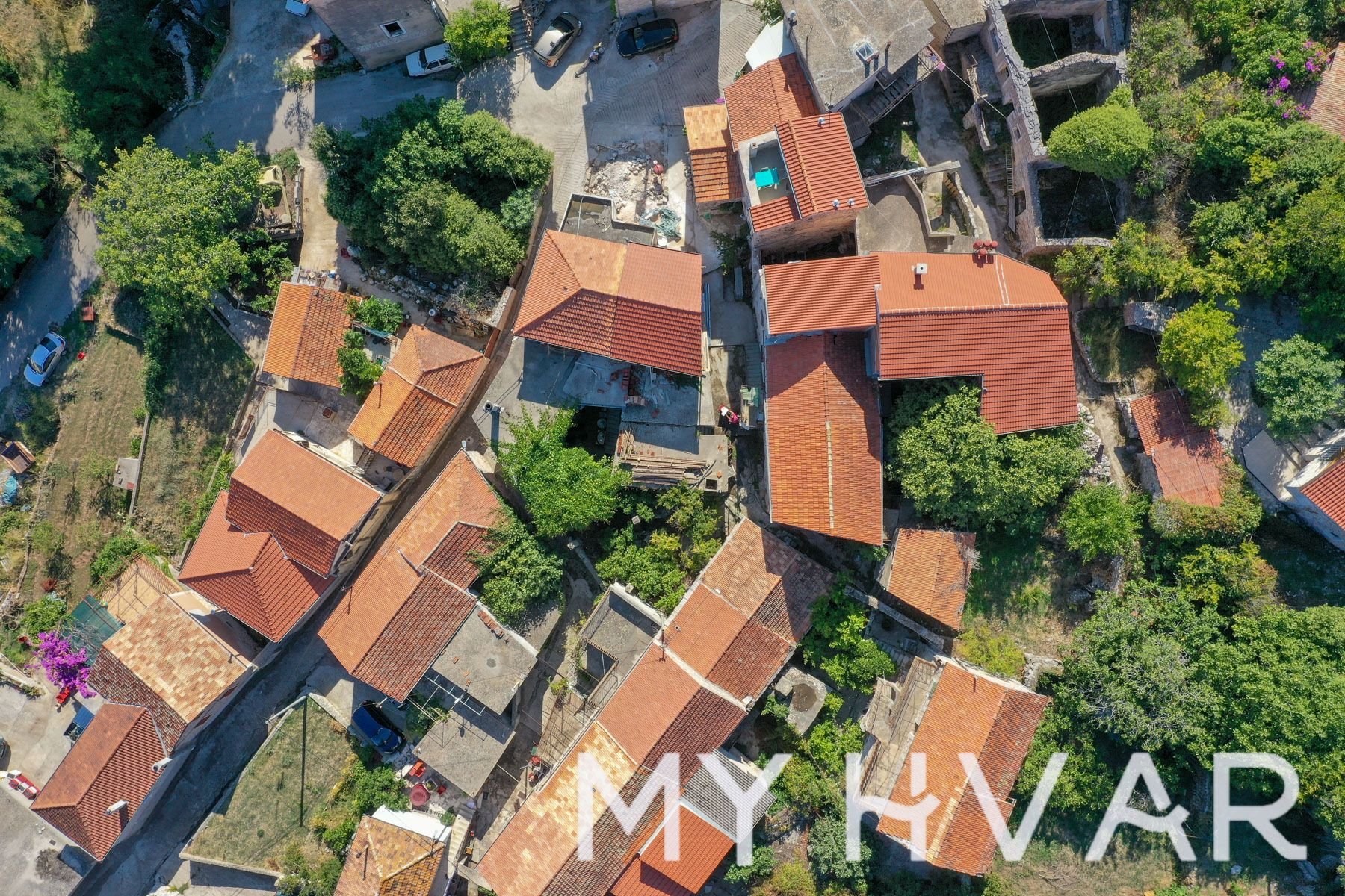 Dom Na predaj - SPLITSKO-DALMATINSKA Jelsa