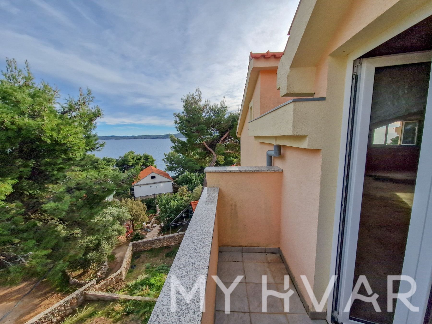 House For sale - SPLITSKO-DALMATINSKA Jelsa