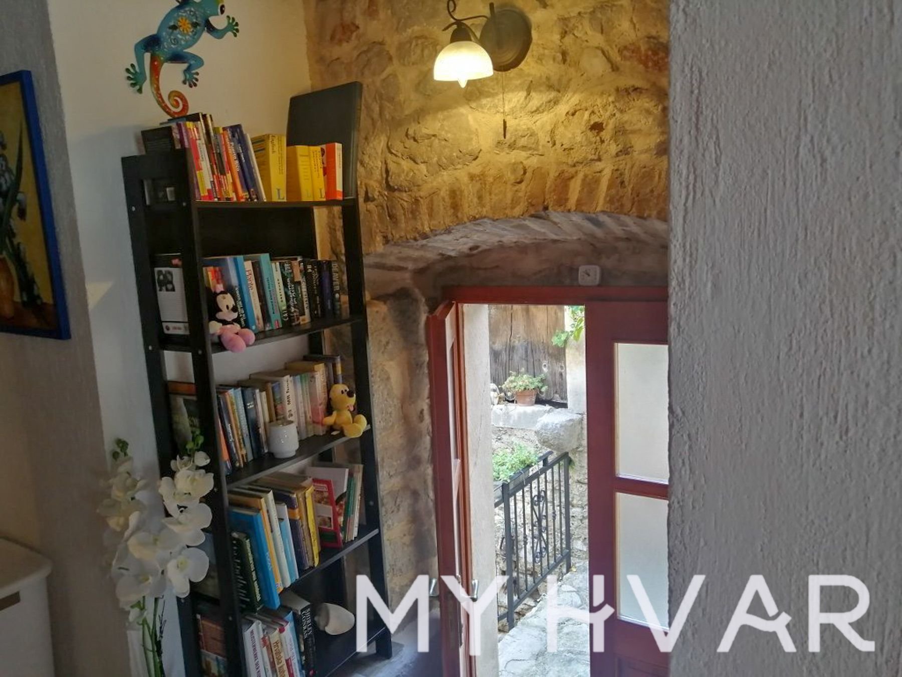 Dom Na predaj - SPLITSKO-DALMATINSKA Jelsa