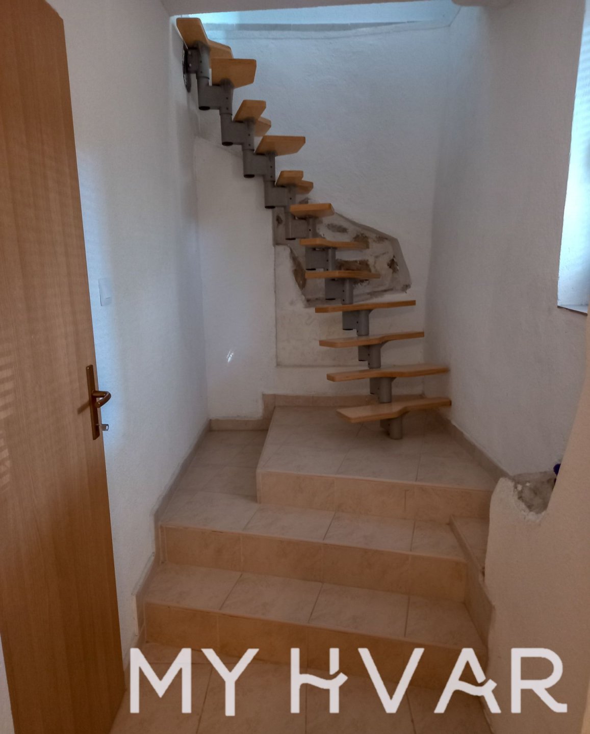 House For sale - SPLITSKO-DALMATINSKA STARI GRAD
