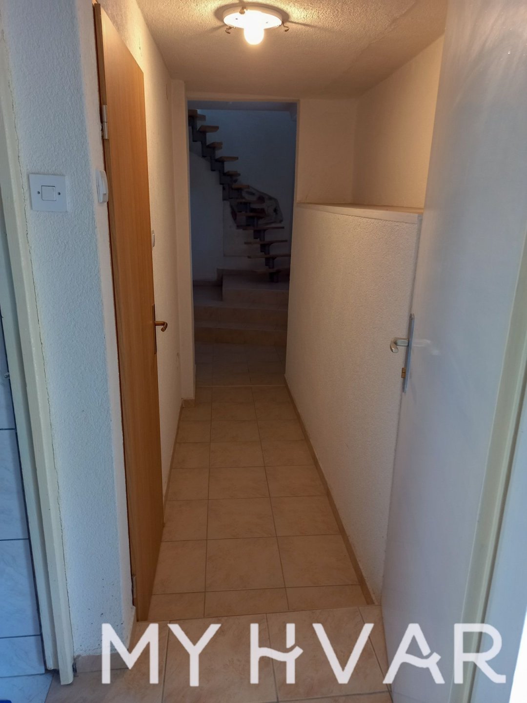 House For sale - SPLITSKO-DALMATINSKA STARI GRAD