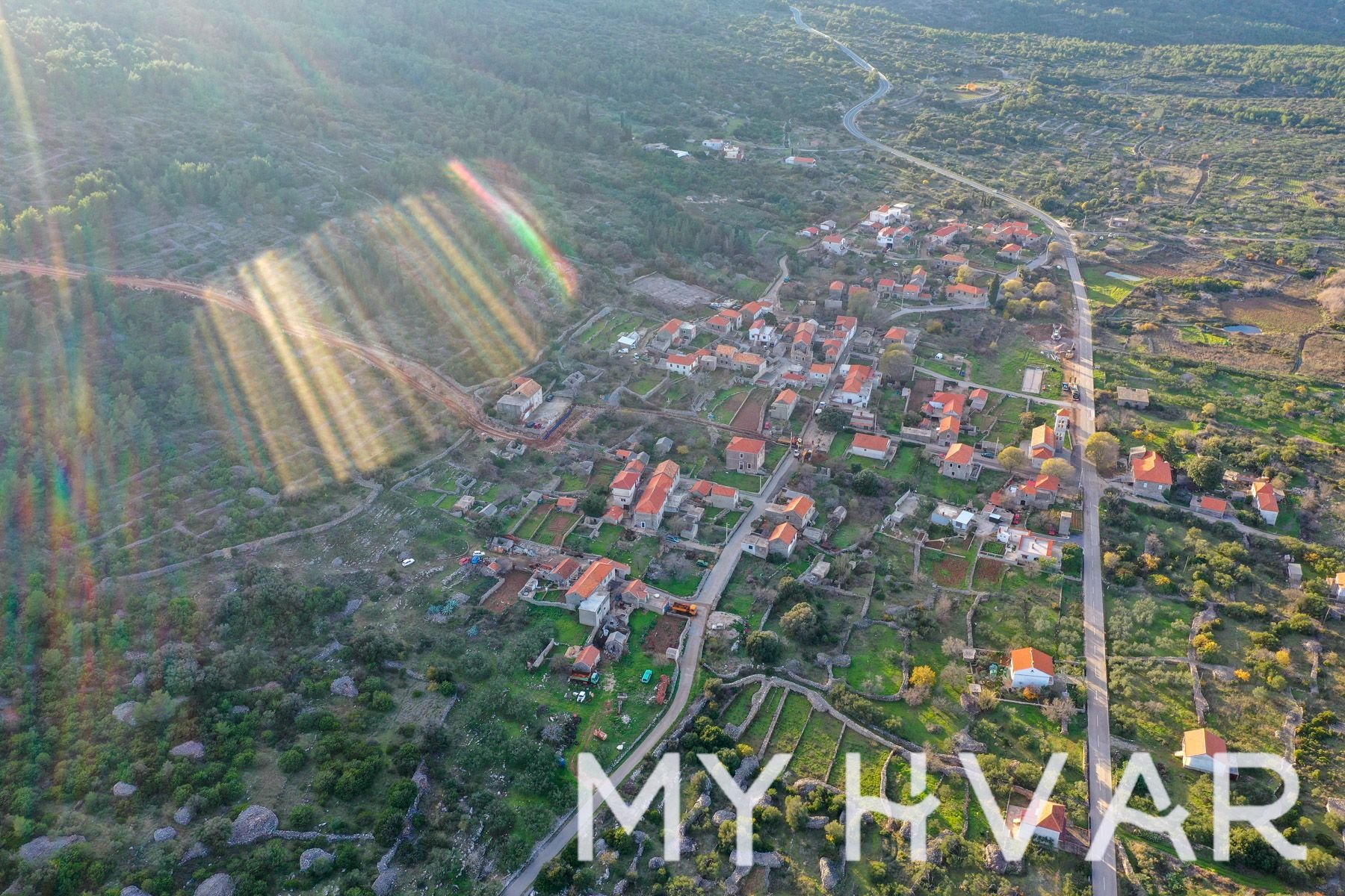 Dom Na predaj - SPLITSKO-DALMATINSKA Jelsa