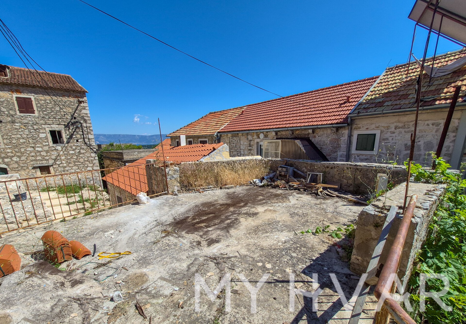 Dom Na predaj - SPLITSKO-DALMATINSKA Jelsa