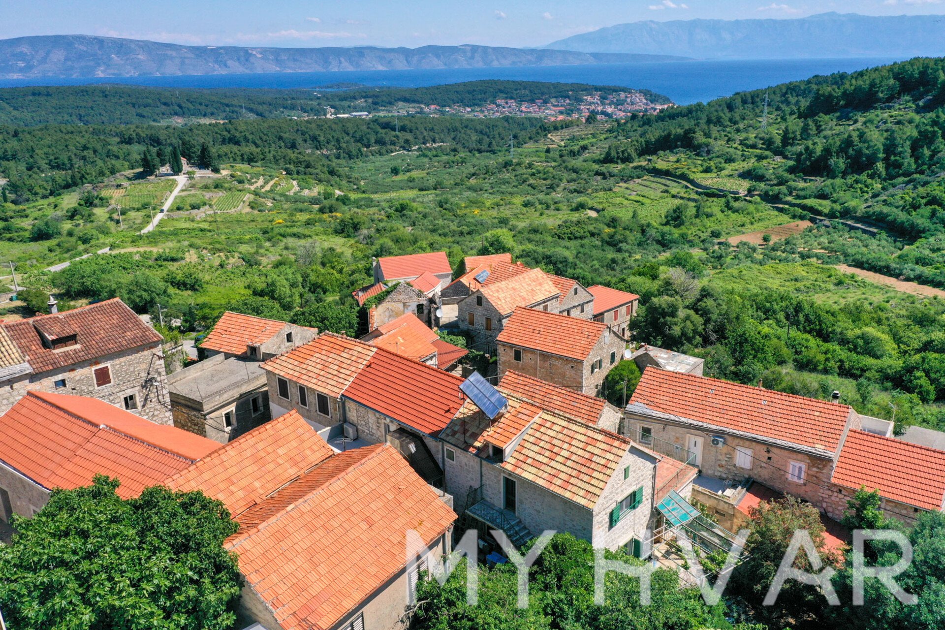 Dom Na predaj - SPLITSKO-DALMATINSKA Jelsa