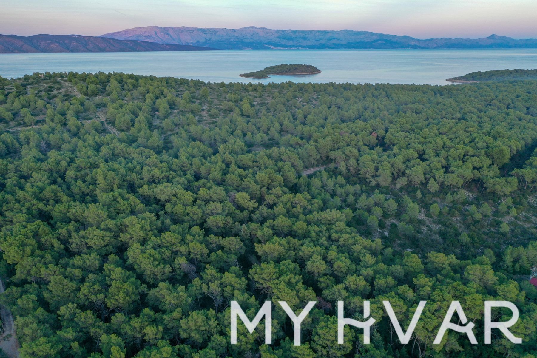Land For sale - SPLITSKO-DALMATINSKA Jelsa