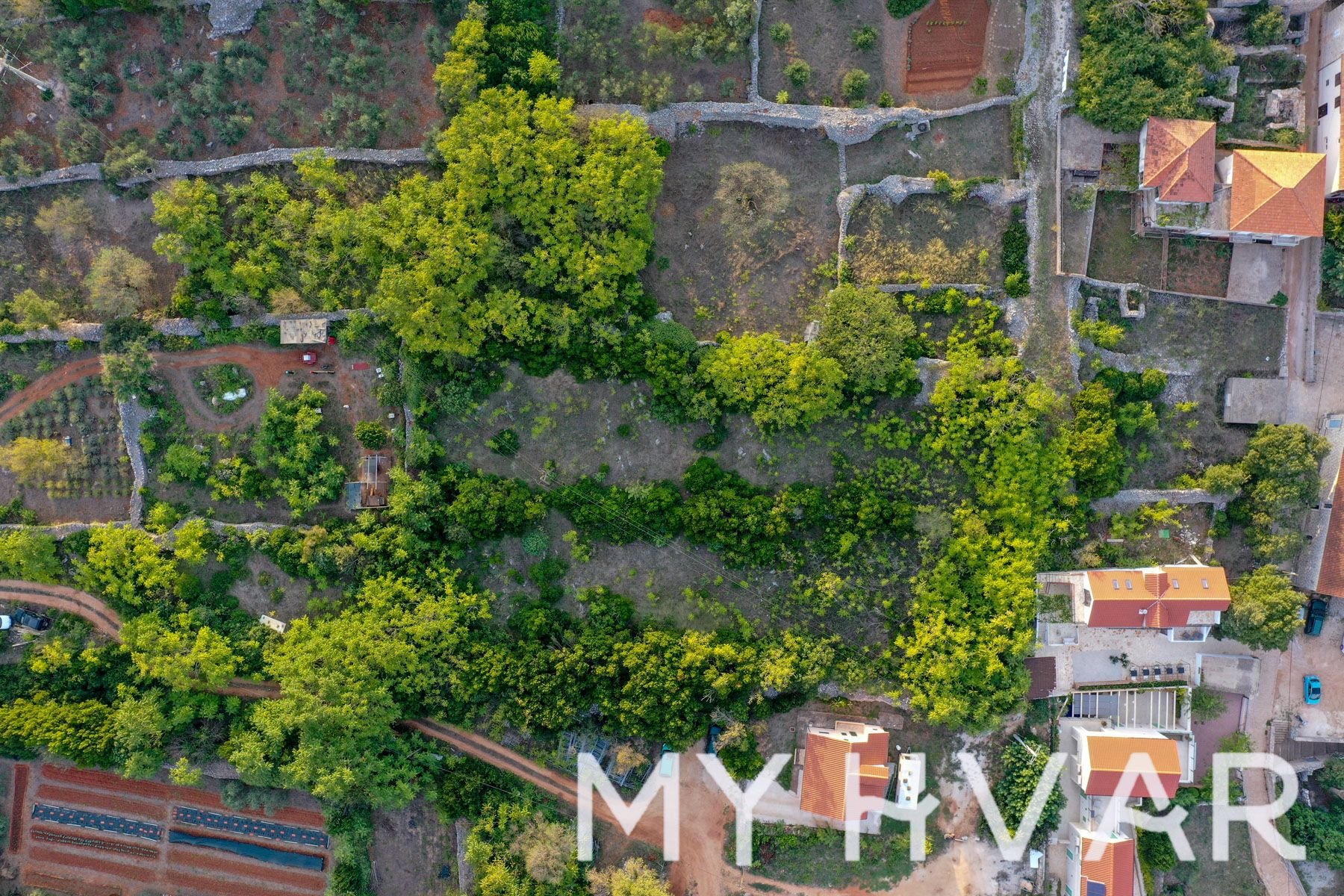 Land For sale - SPLITSKO-DALMATINSKA Jelsa