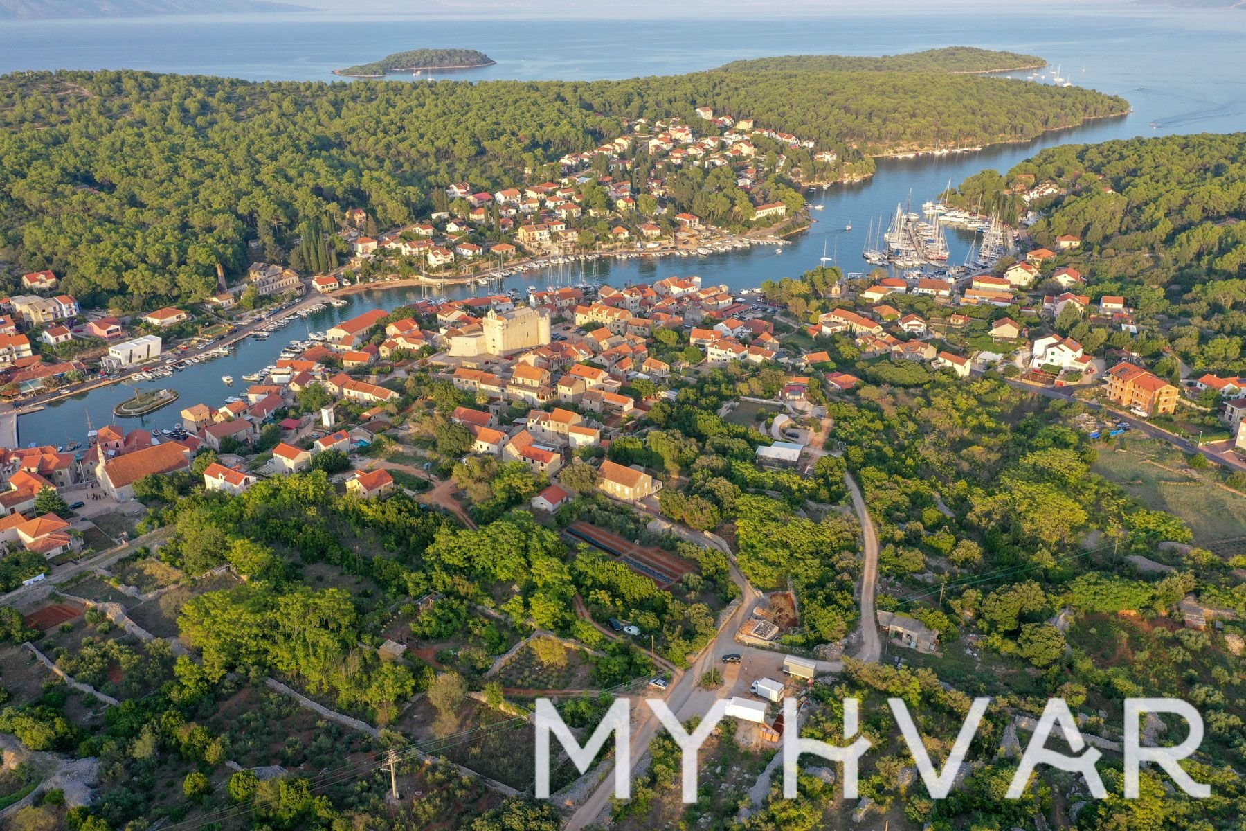 Land For sale - SPLITSKO-DALMATINSKA Jelsa