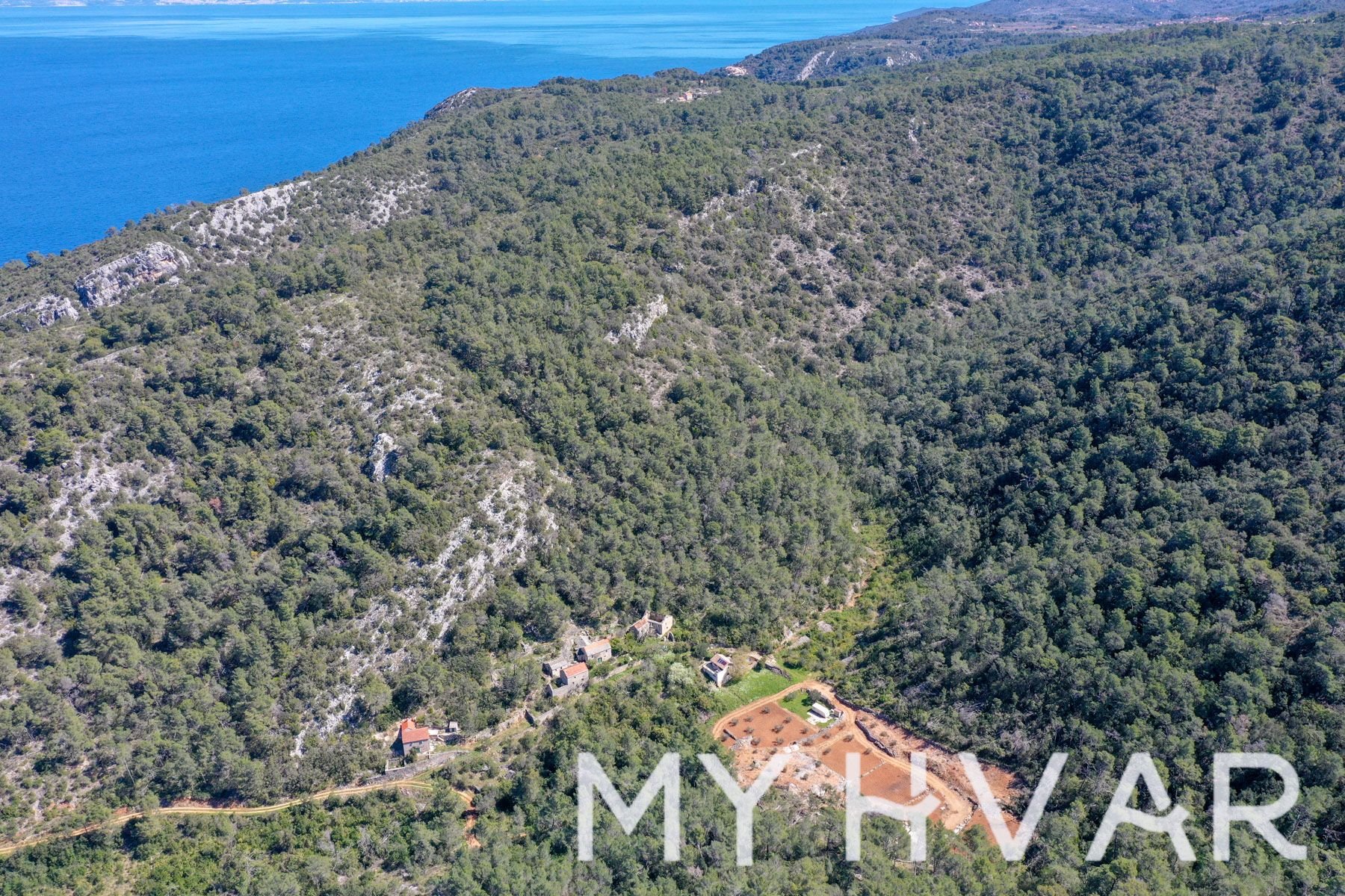 Parcela Naprodaj - SPLITSKO-DALMATINSKA Jelsa
