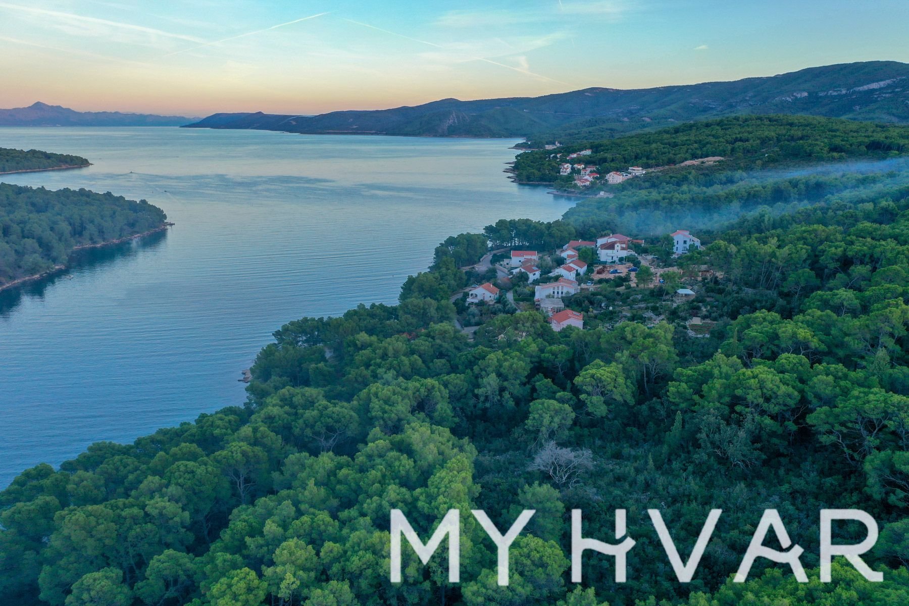 Land For sale - SPLITSKO-DALMATINSKA Jelsa