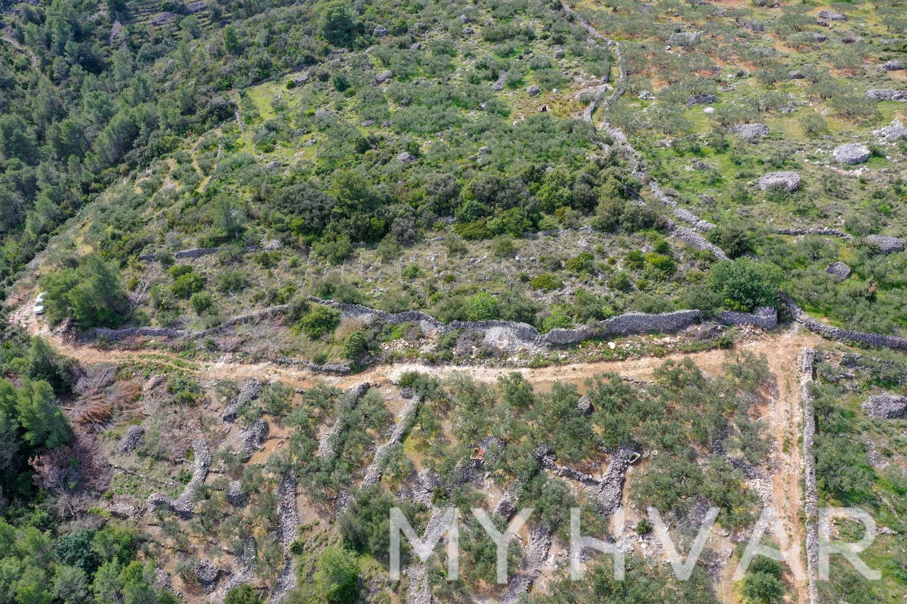 Land For sale - SPLITSKO-DALMATINSKA Jelsa