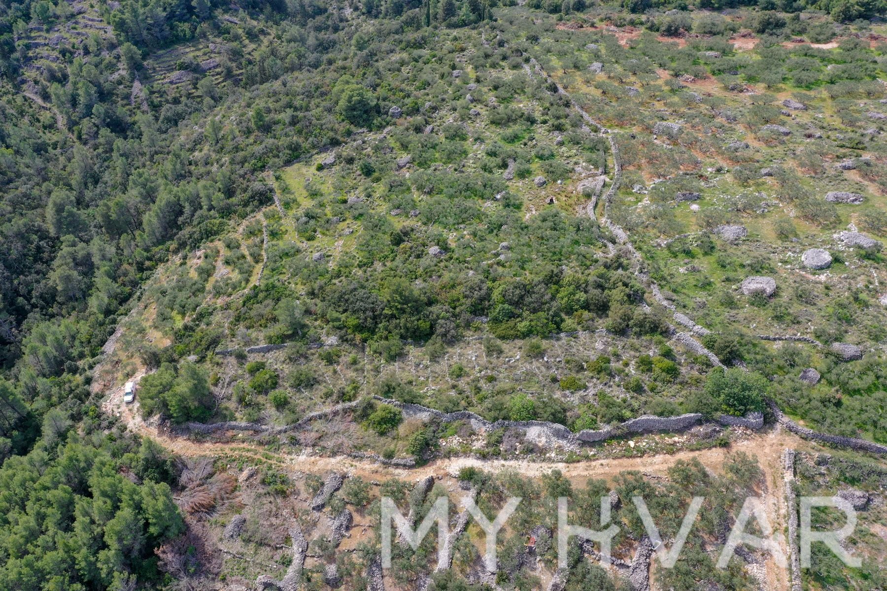 Land For sale - SPLITSKO-DALMATINSKA Jelsa