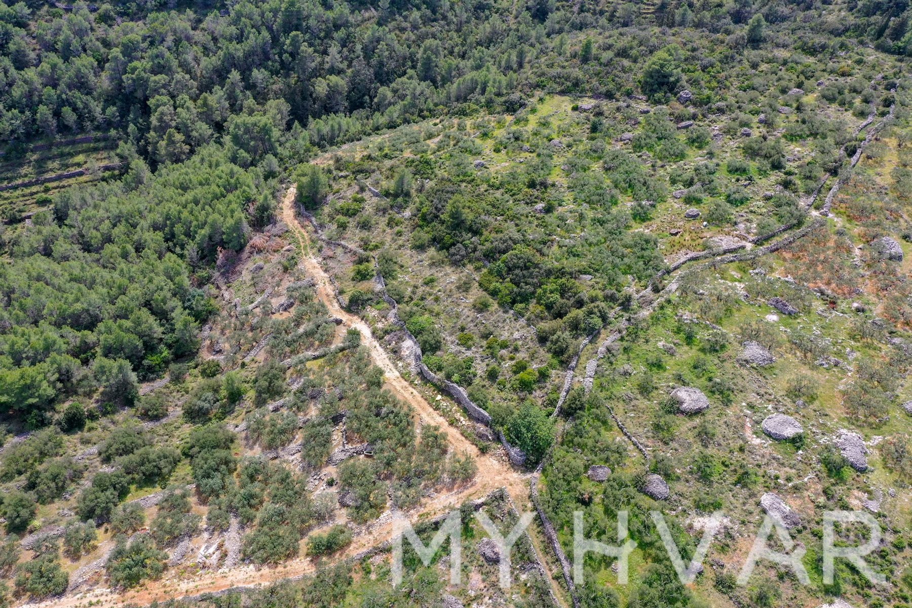 Land For sale - SPLITSKO-DALMATINSKA Jelsa