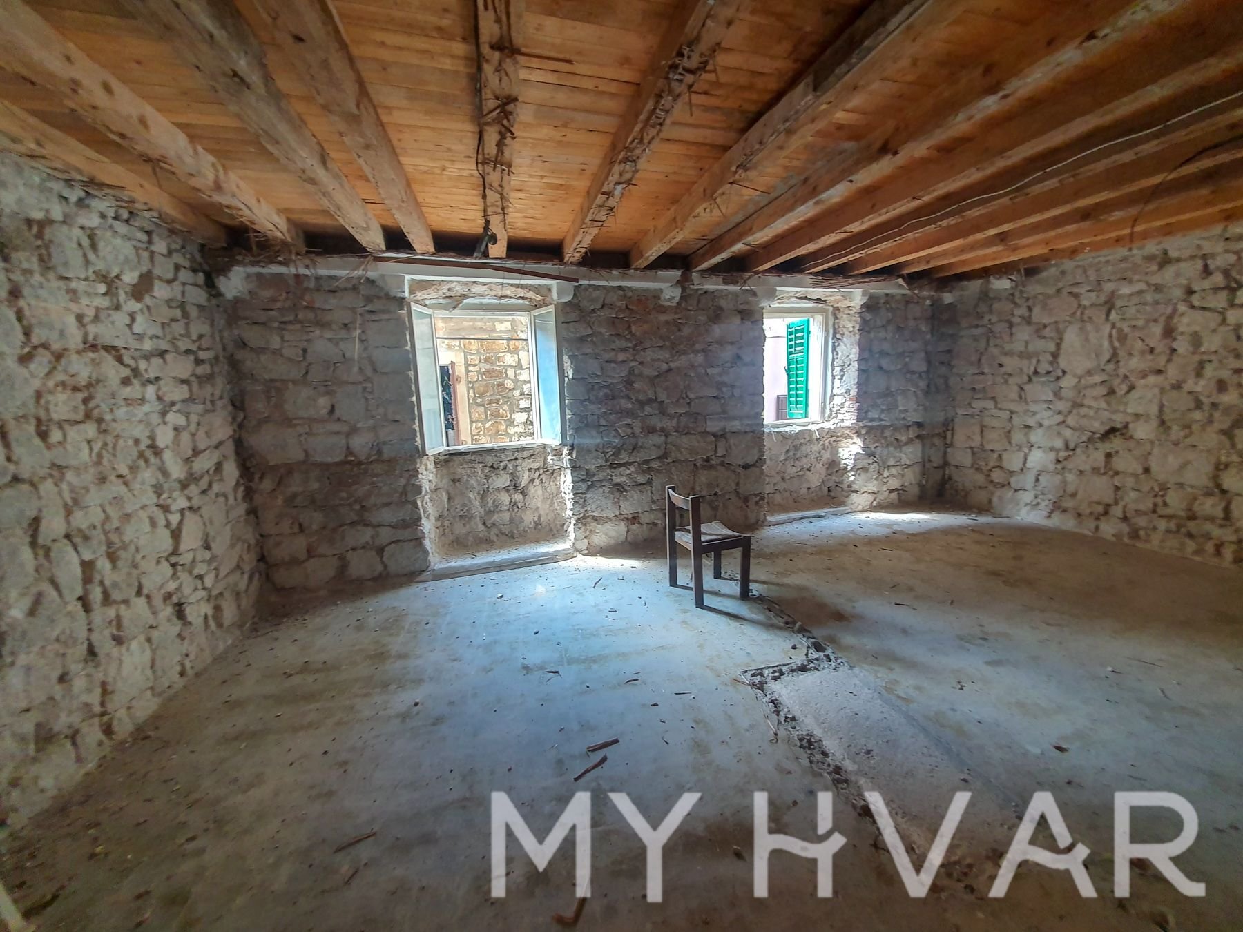 House For sale - SPLITSKO-DALMATINSKA STARI GRAD