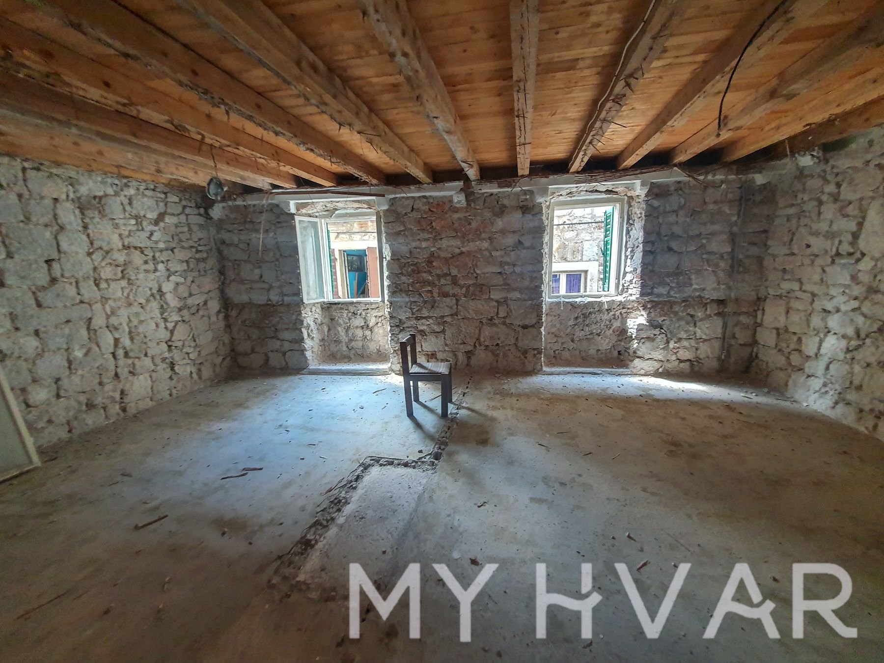 House For sale - SPLITSKO-DALMATINSKA STARI GRAD