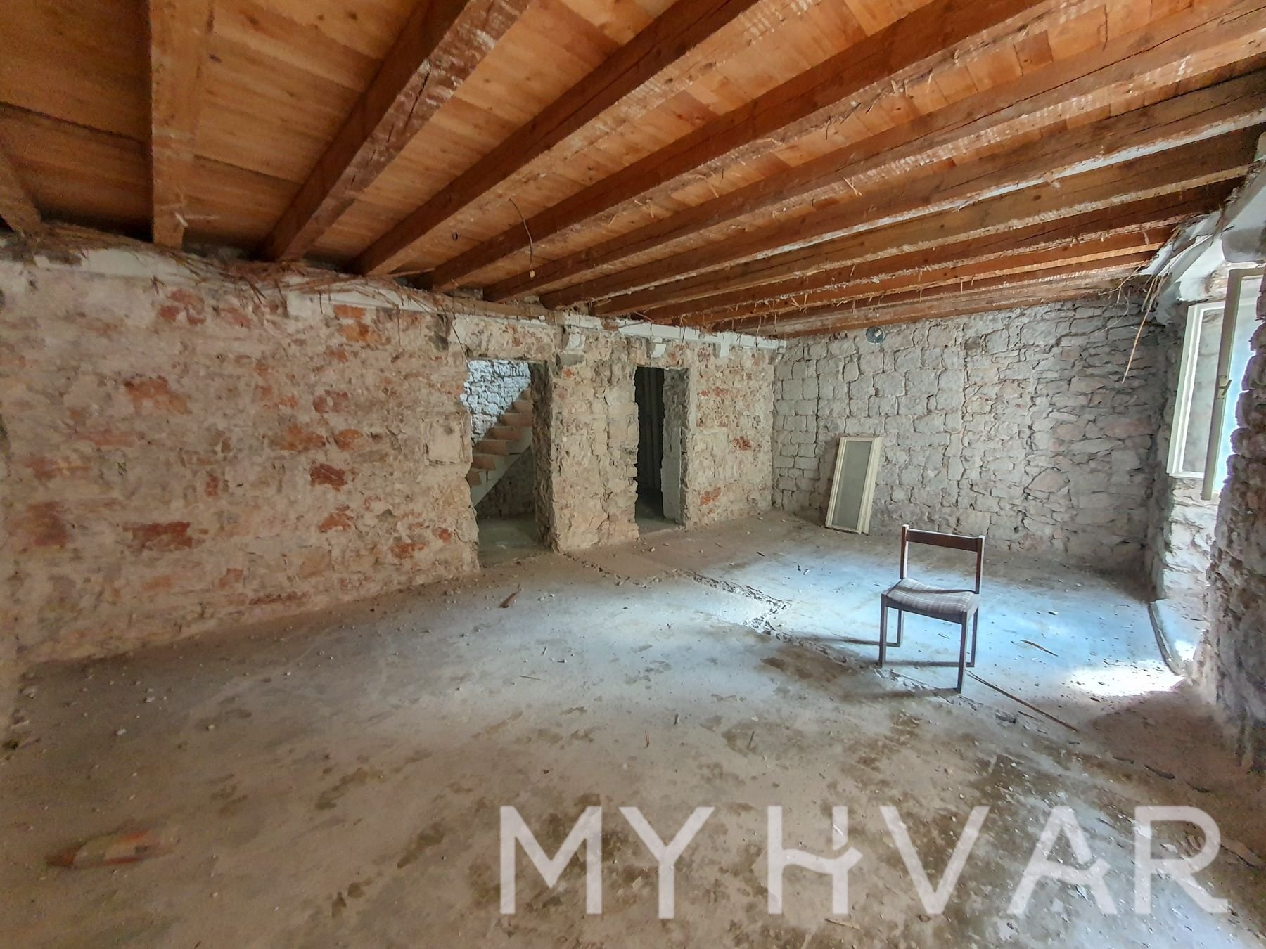House For sale - SPLITSKO-DALMATINSKA STARI GRAD