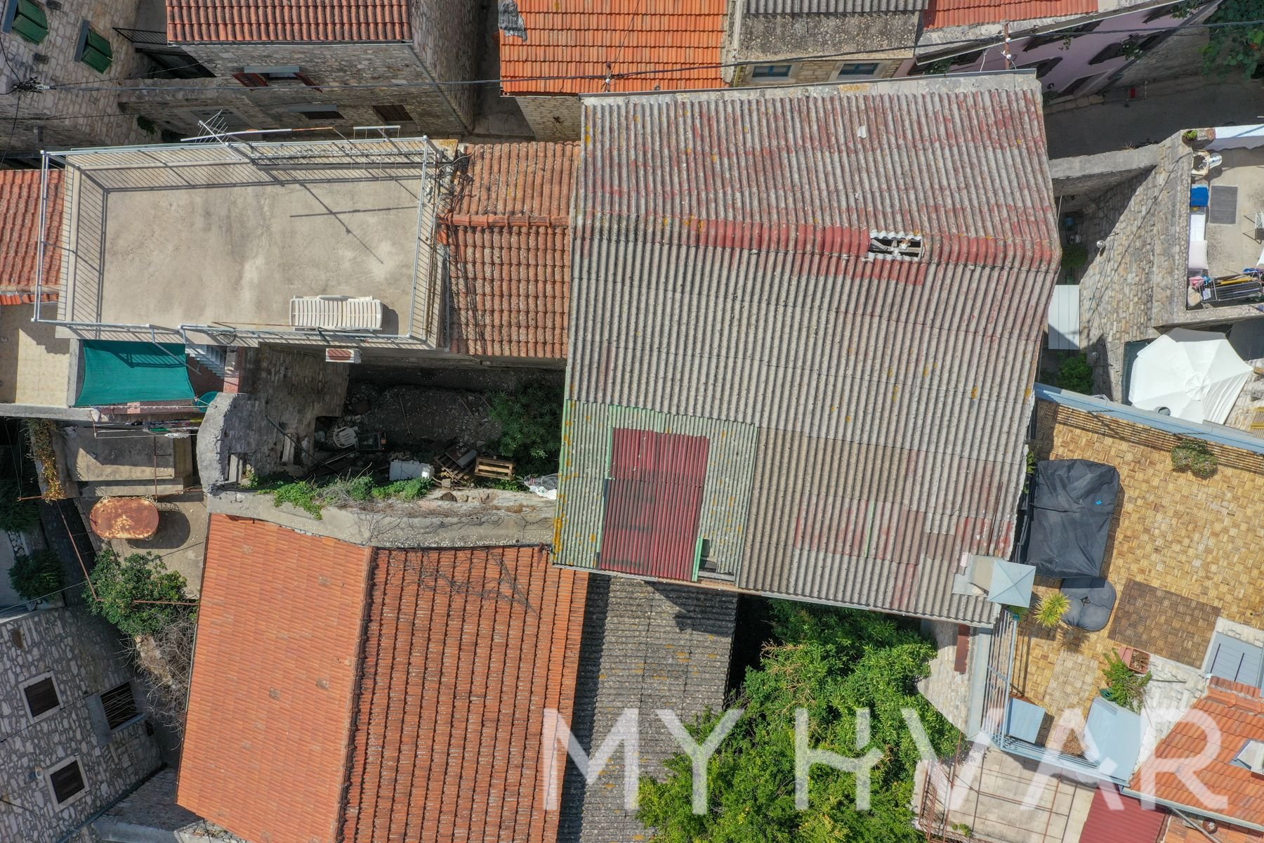 House For sale - SPLITSKO-DALMATINSKA STARI GRAD