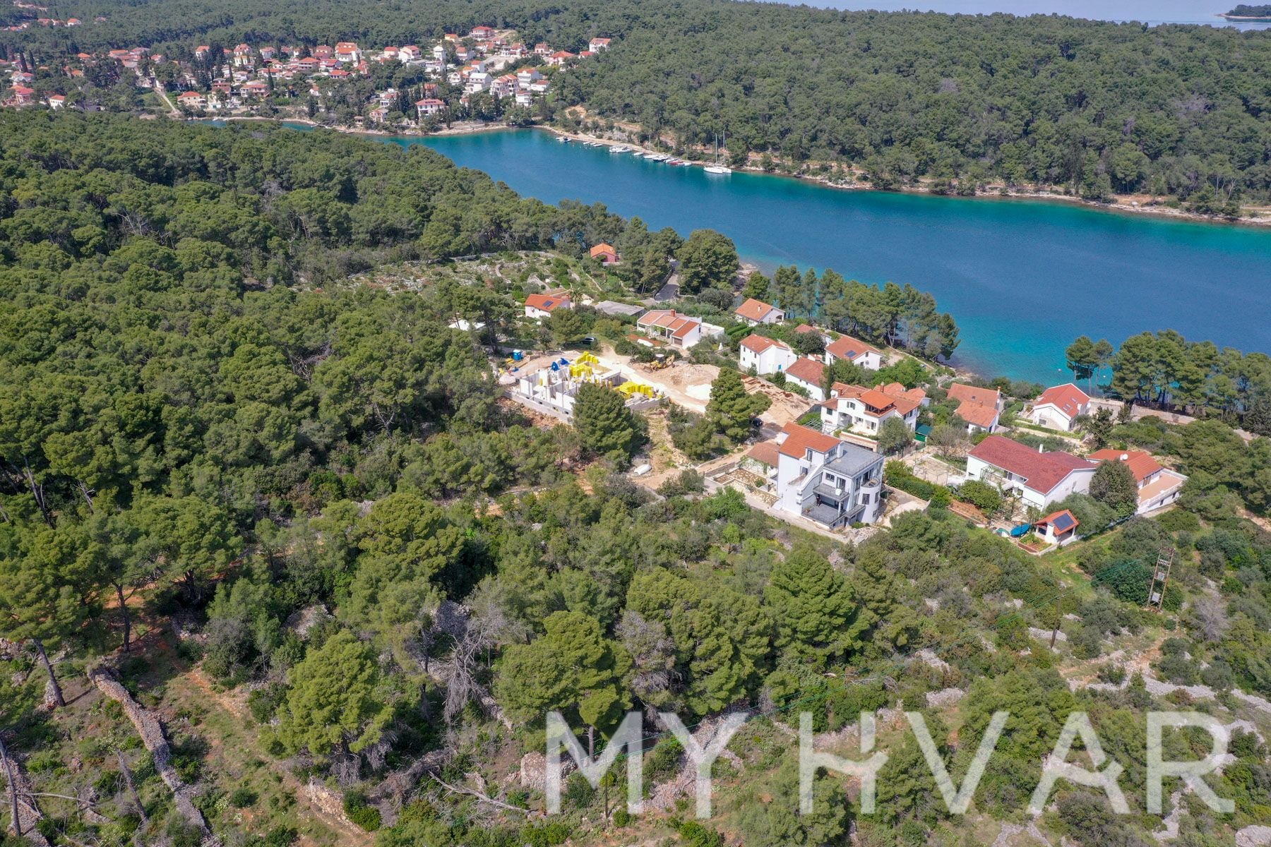 Land For sale - SPLITSKO-DALMATINSKA Jelsa