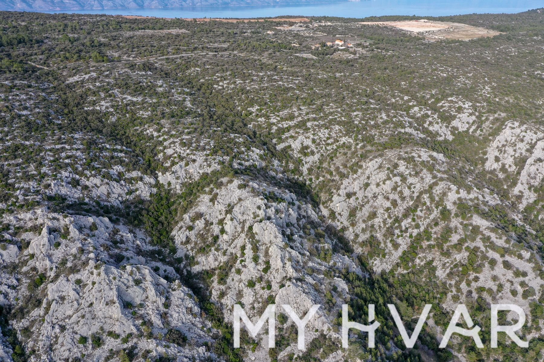 Land For sale - SPLITSKO-DALMATINSKA Jelsa