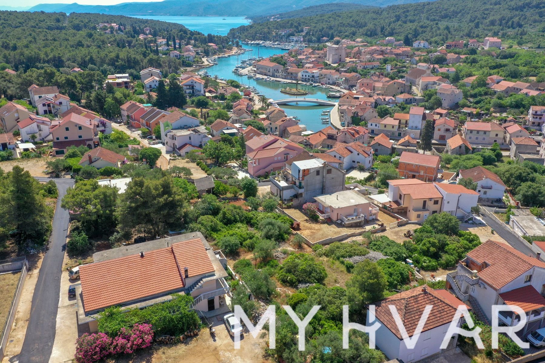 Land For sale - SPLITSKO-DALMATINSKA Jelsa