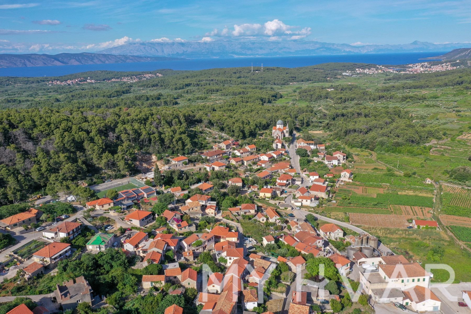 Land For sale - Splitsko-dalmatinska Jelsa - foto 1/6