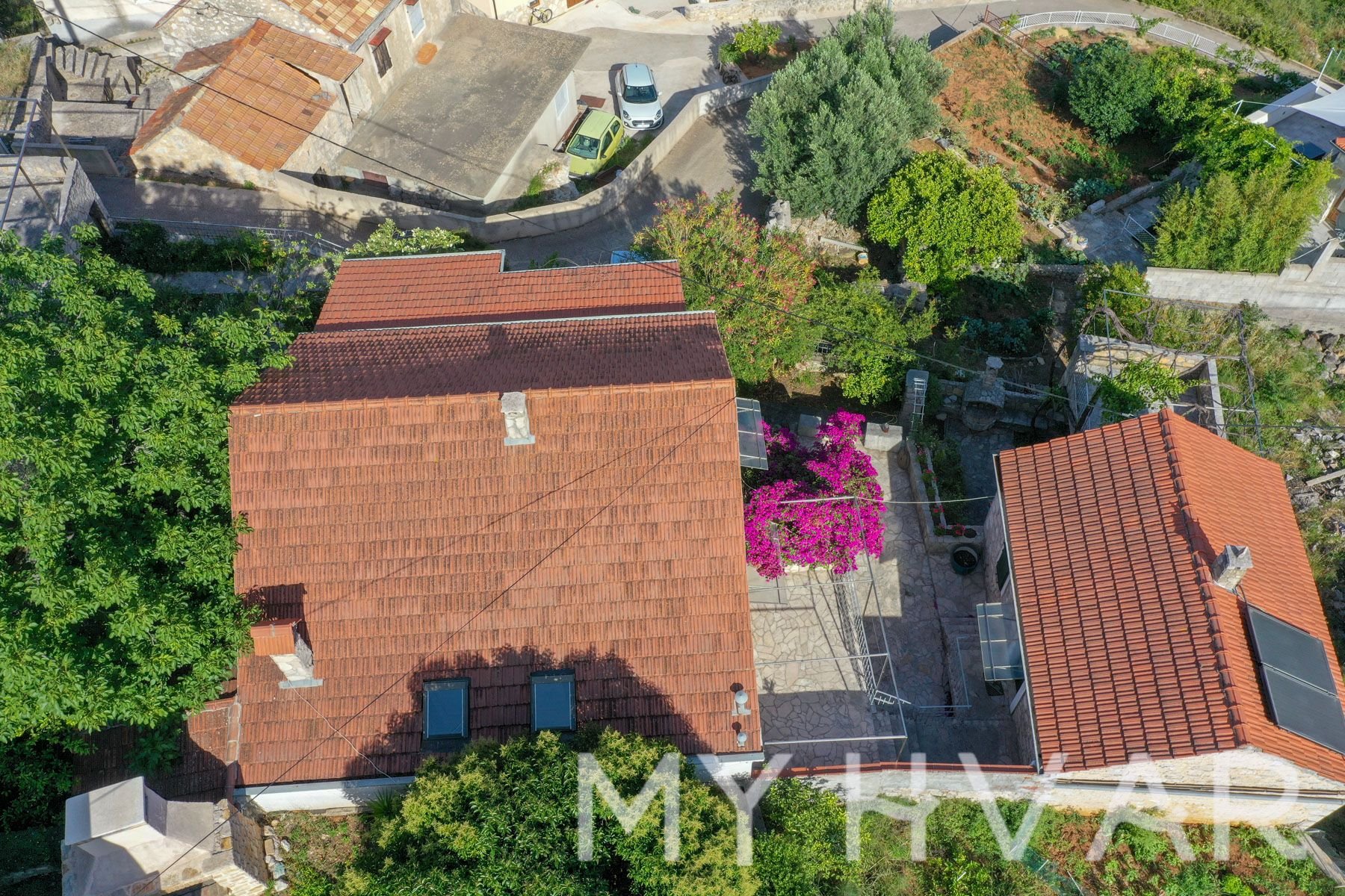 Dom Na predaj - SPLITSKO-DALMATINSKA Jelsa