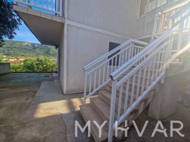 Apartment zu verkaufen 118 m² – Jelsa