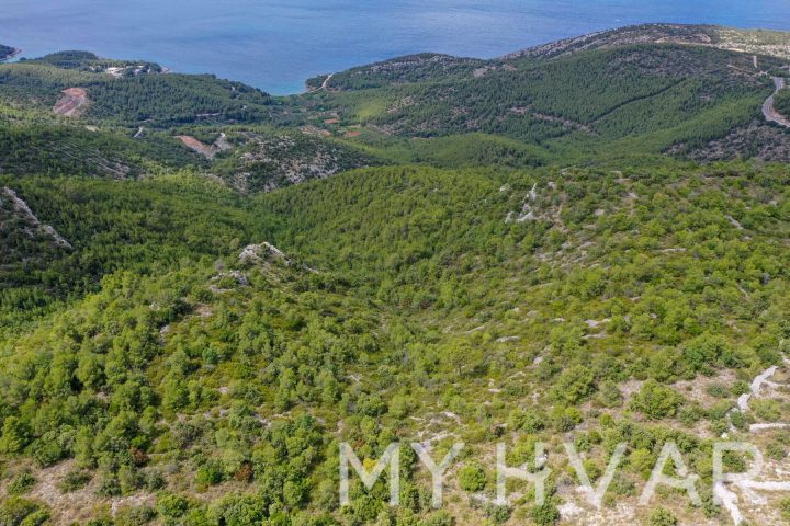 Land for sale 27244 m² – Humac