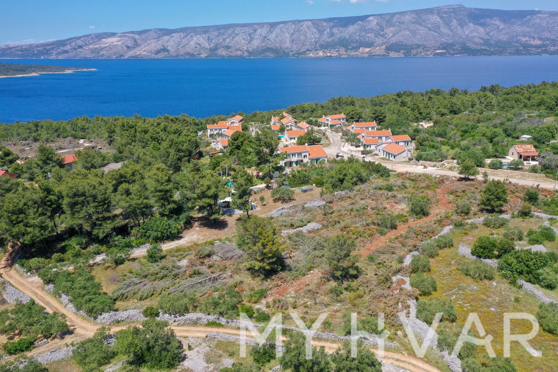Land For sale - SPLITSKO-DALMATINSKA STARI GRAD