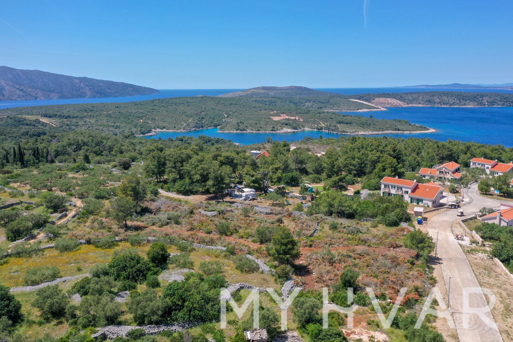 Land For sale - SPLITSKO-DALMATINSKA STARI GRAD