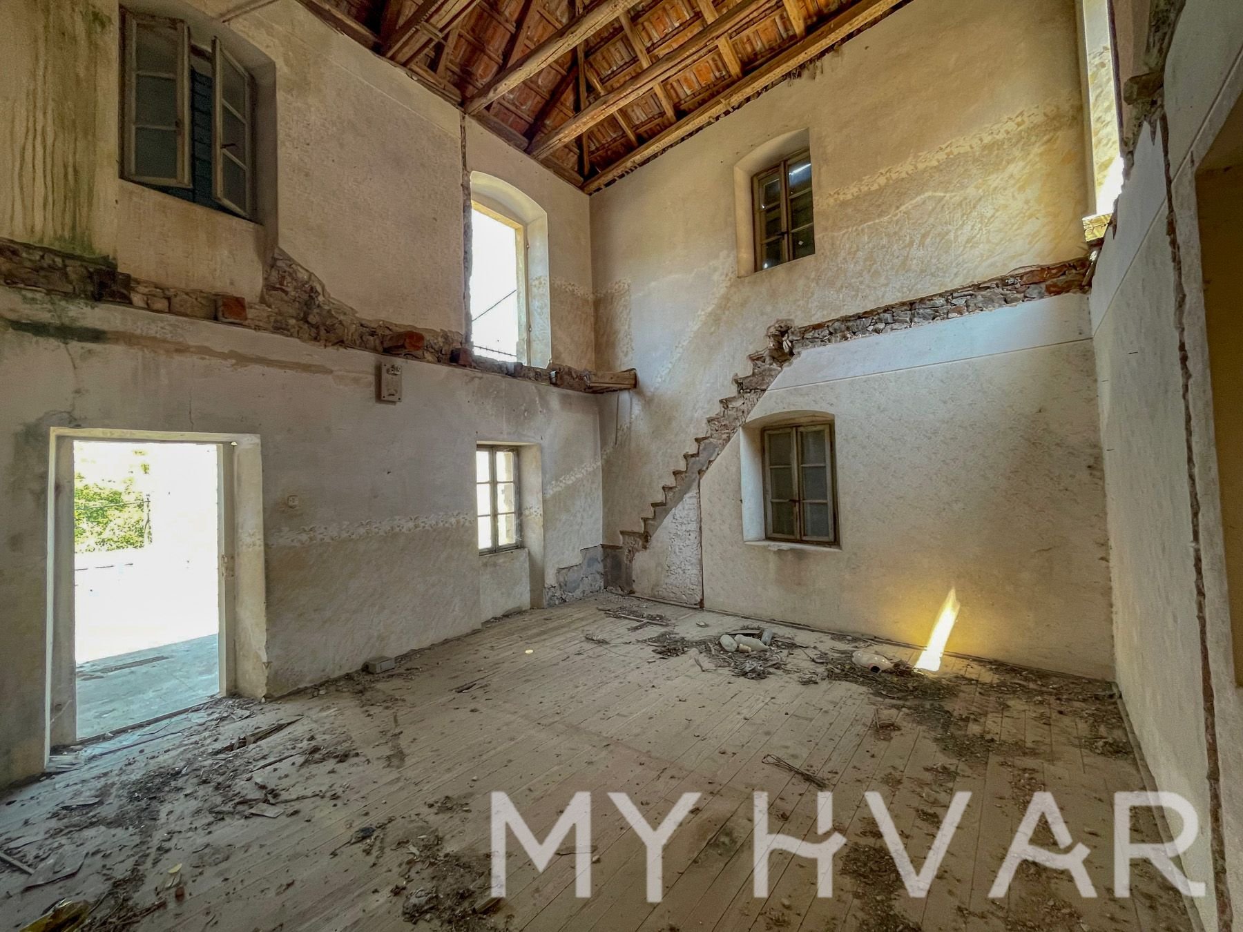 House For sale - SPLITSKO-DALMATINSKA STARI GRAD