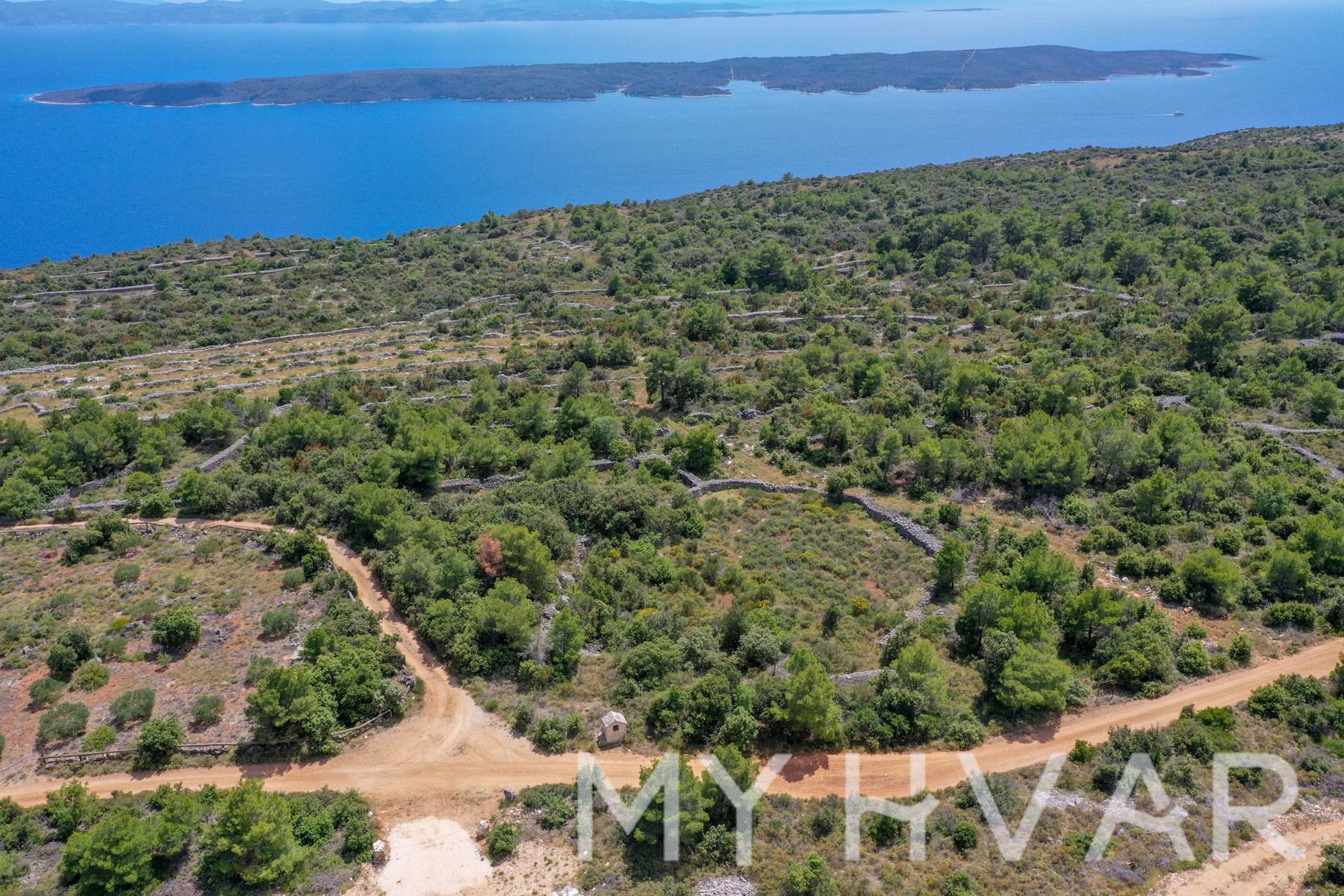 Land For sale - SPLITSKO-DALMATINSKA Jelsa