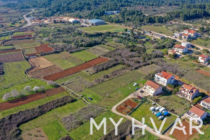 Land For sale - Splitsko-dalmatinska Jelsa - foto 2/7