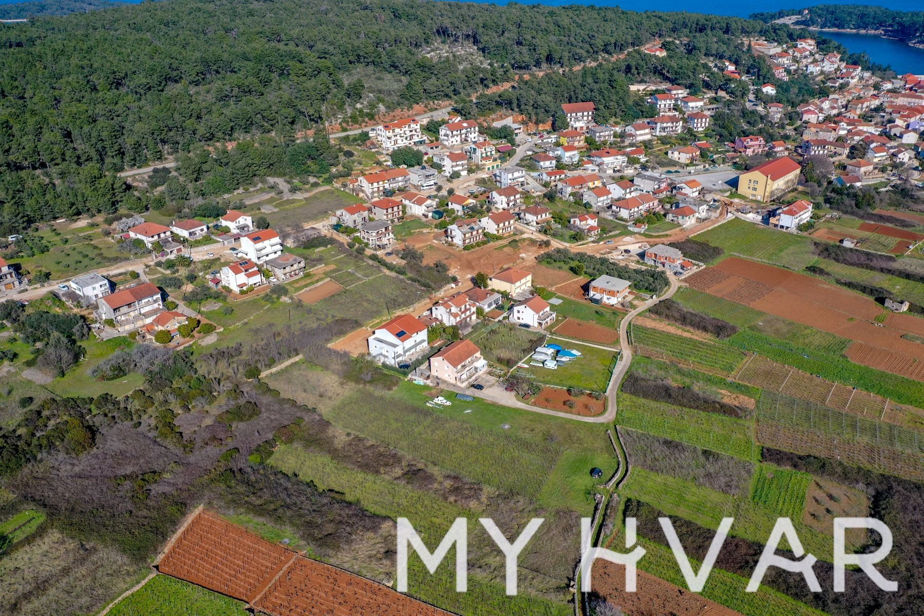 Land For sale - Splitsko-dalmatinska Jelsa - foto 1/7