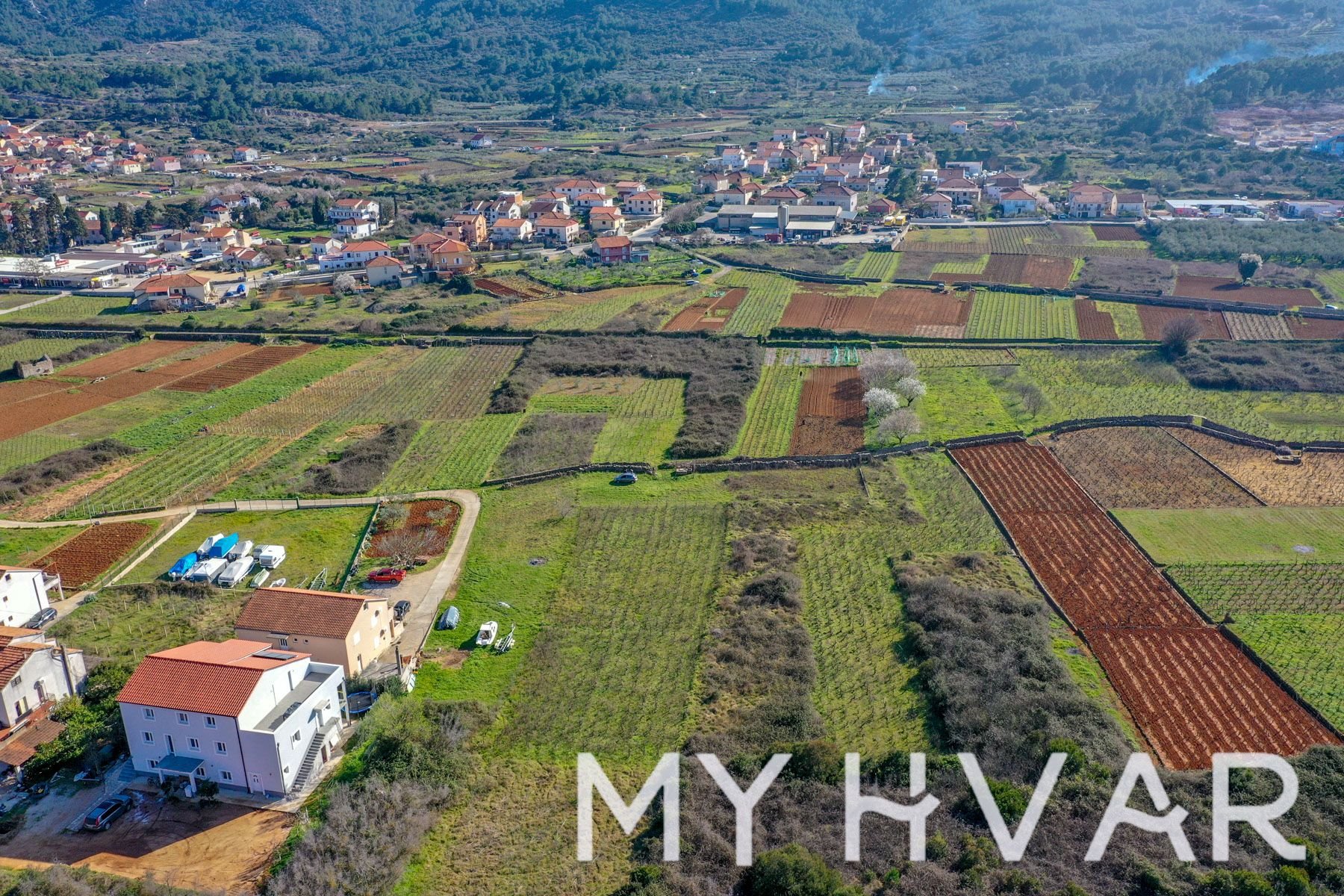 Land For sale - SPLITSKO-DALMATINSKA Jelsa